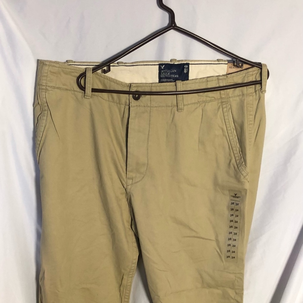 Brand new. tan khaki men’s pants by American Eagle outfitters. size 38x32